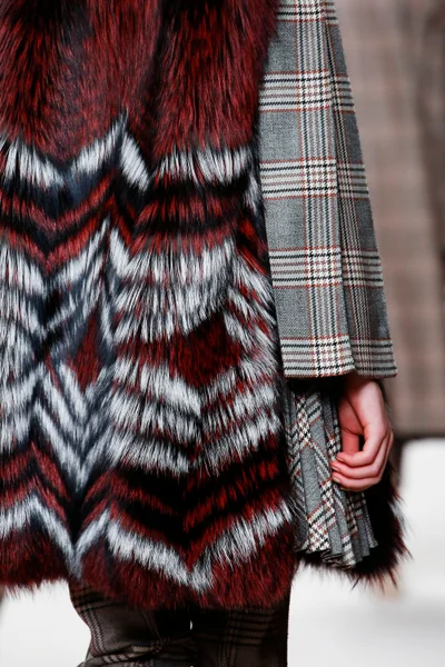 Look 29